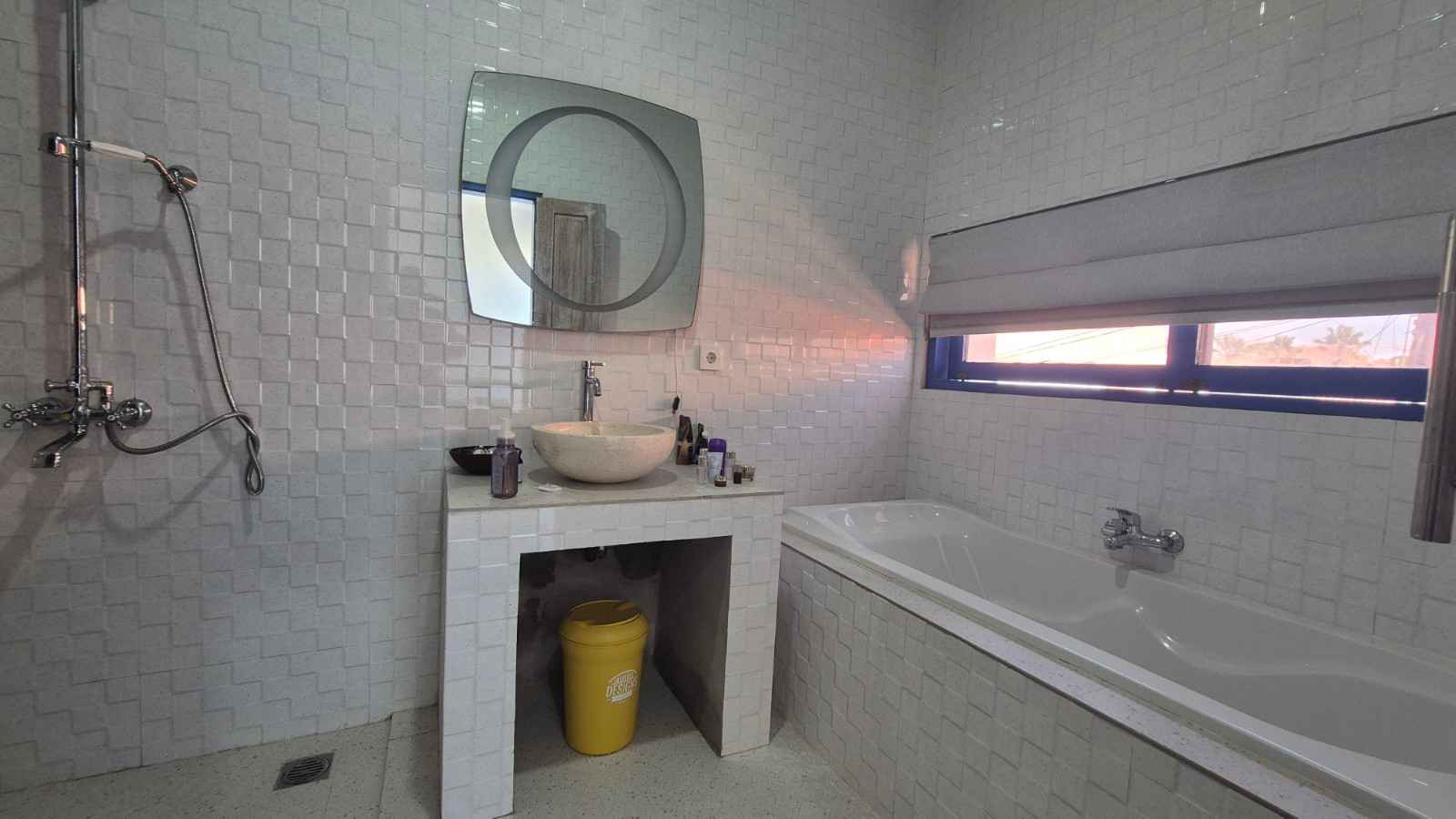 Jimbaran,Bali,Indonesia,3 Bedrooms,3 Bathrooms,Villa,MLS ID 2624