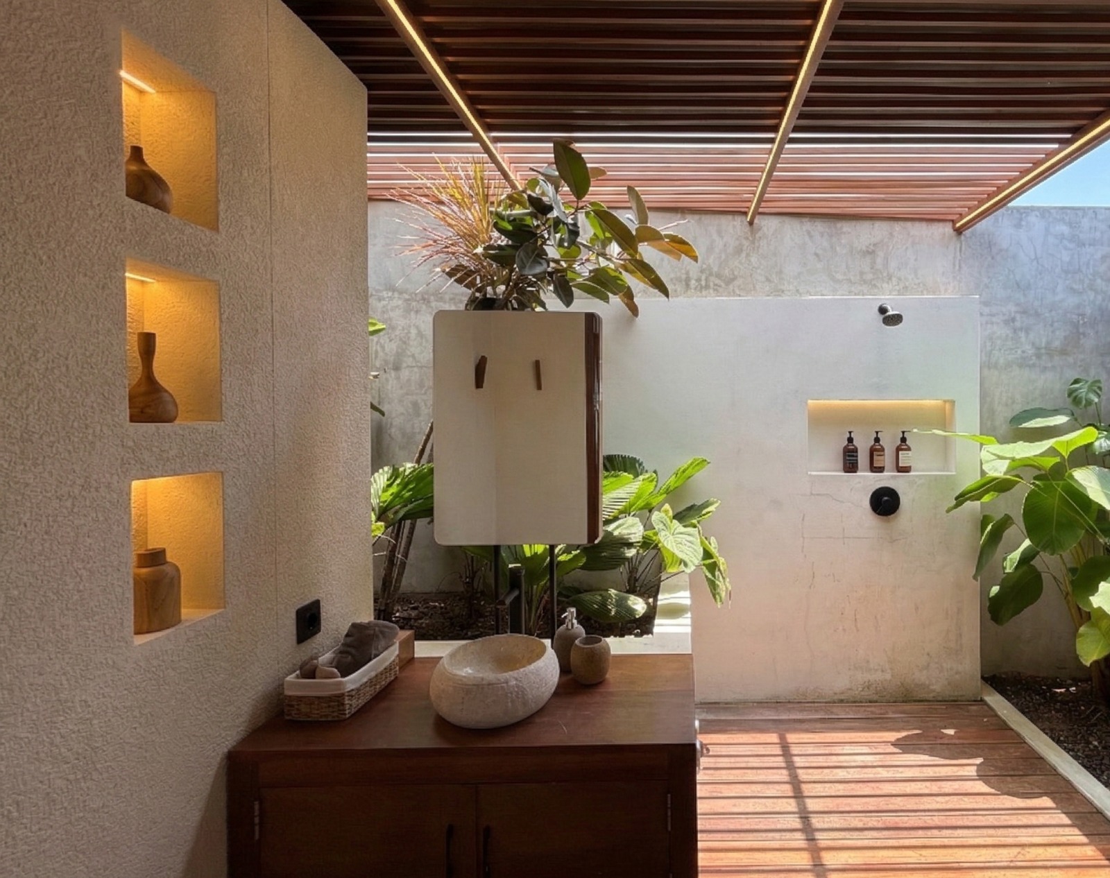 Pecatu,Bali,Indonesia,1 Bedroom,1 Bathroom,Villa,MLS ID 2645