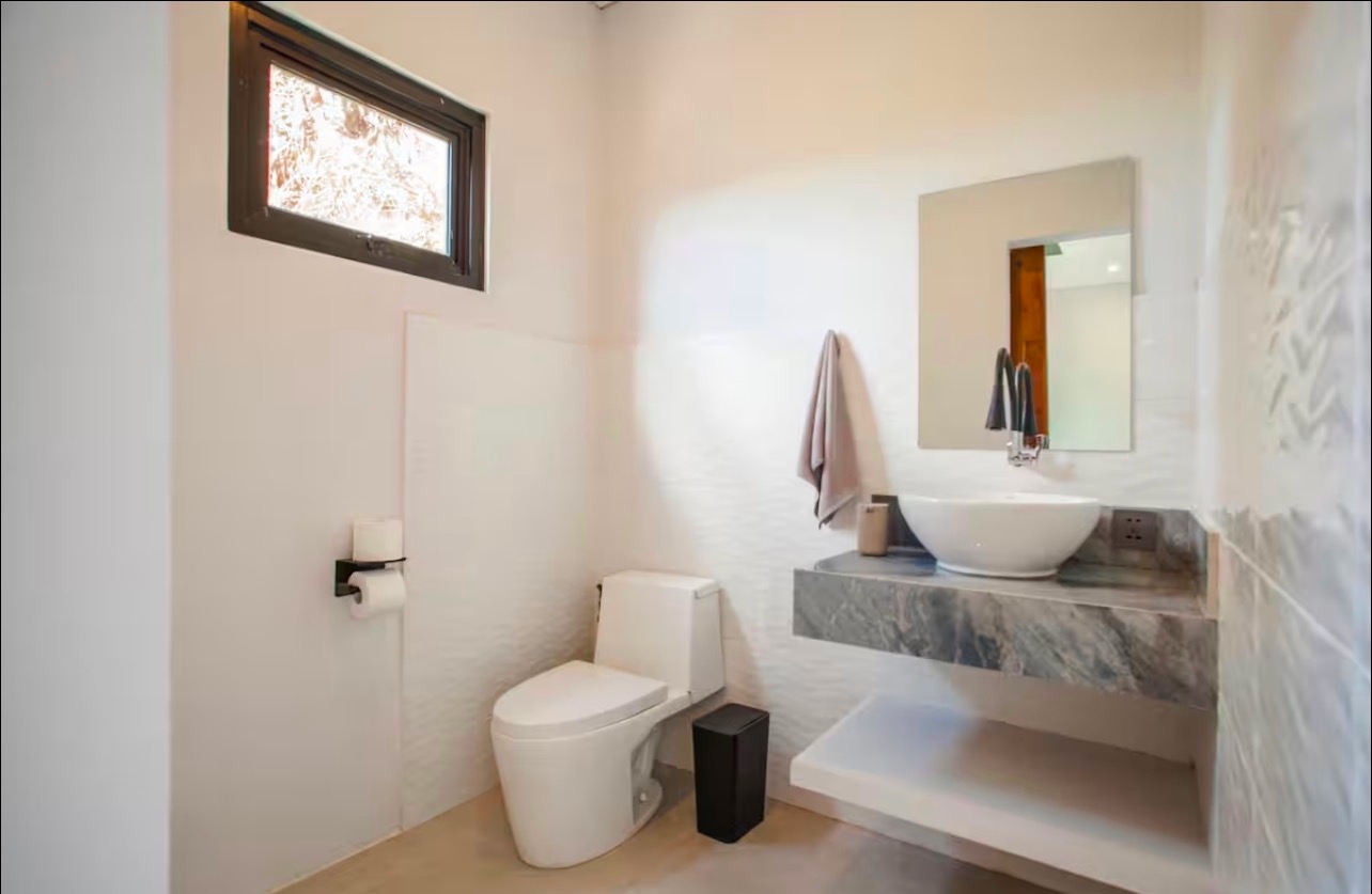 Ungasan,Bali,Indonesia,1 Bedroom,1 Bathroom,Villa,MLS ID 2653