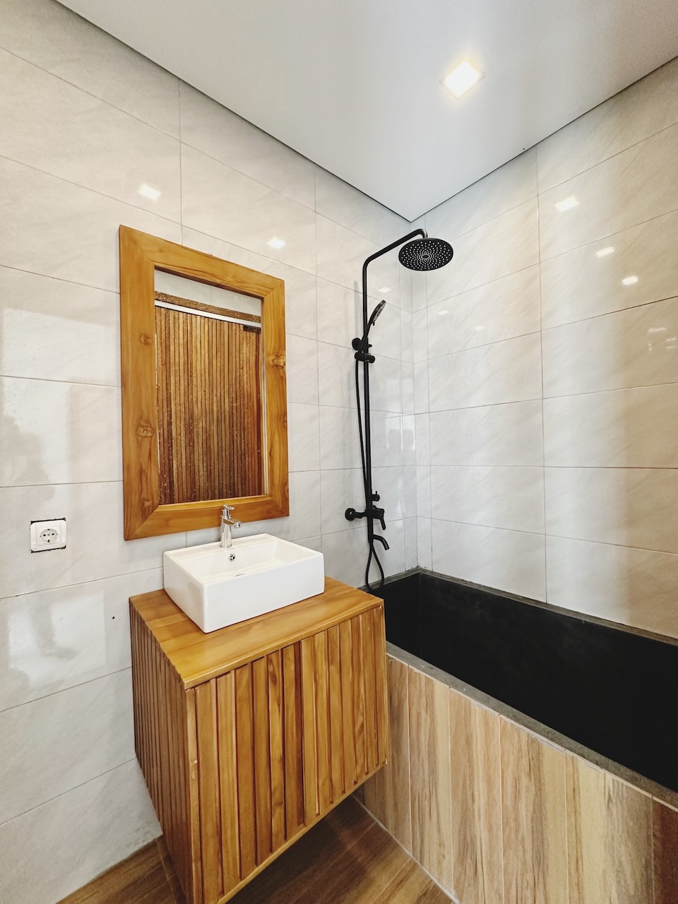 Nusa Dua,Bali,Indonesia,3 Bedrooms,4 Bathrooms,Villa,MLS ID 2665