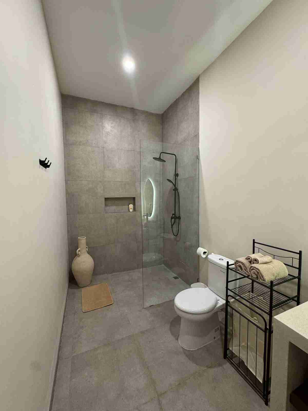 Canggu,Bali,Indonesia,2 Bedrooms,2 Bathrooms,Villa,MLS ID 2686
