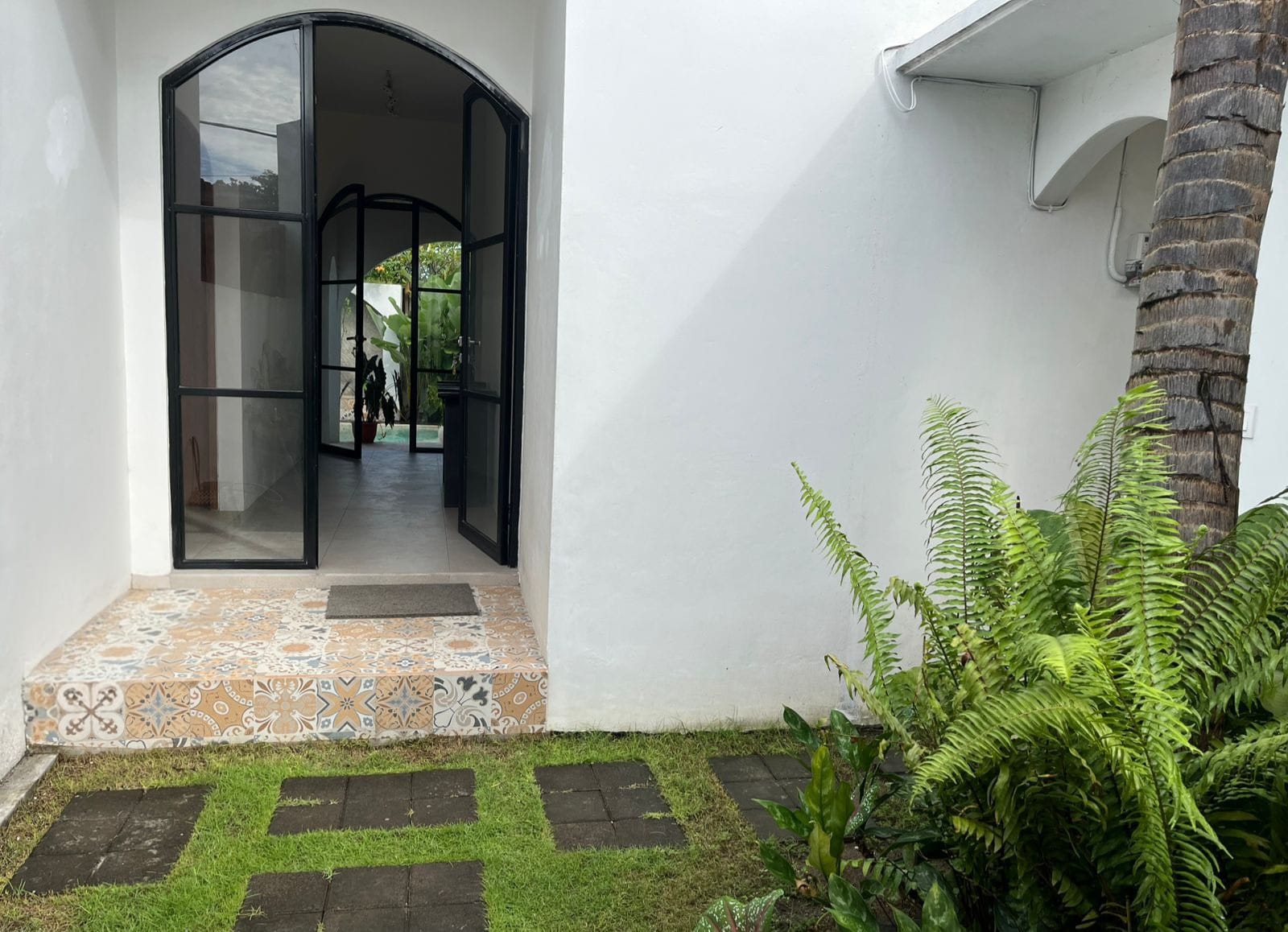 Sanur,Bali,Indonesia,2 Bedrooms,62 Bathrooms,Villa,MLS ID 2696