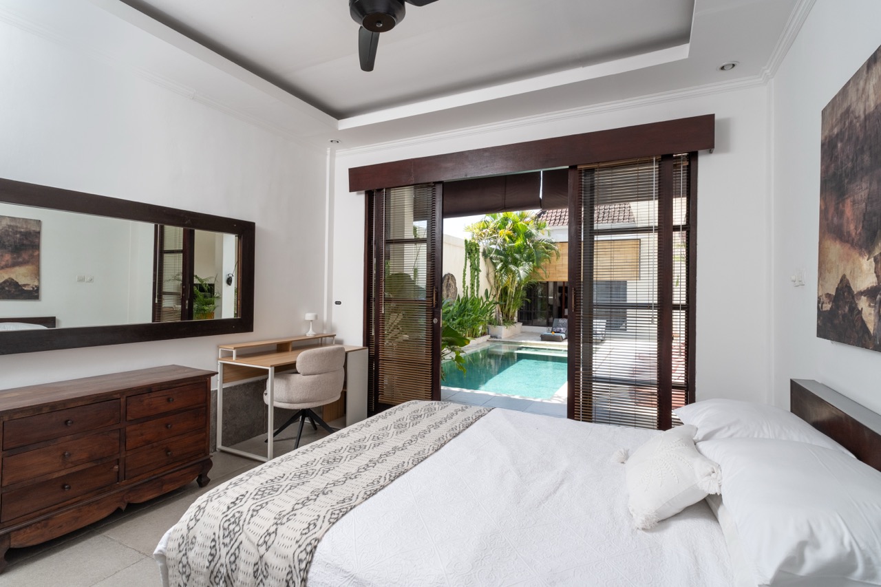 Kerobokan,Bali,Indonesia,3 Bedrooms,3 Bathrooms,Villa,MLS ID 2700
