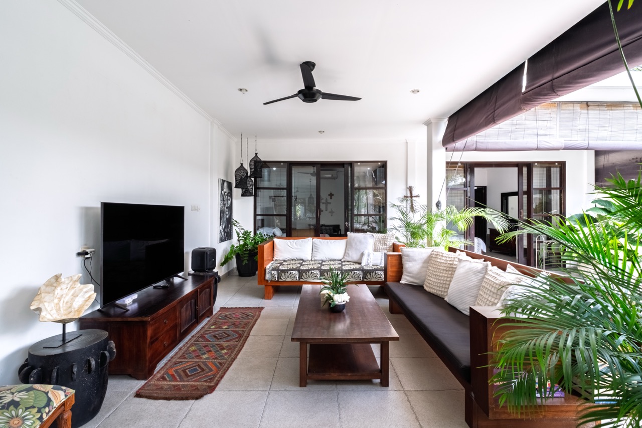 Kerobokan,Bali,Indonesia,3 Bedrooms,3 Bathrooms,Villa,MLS ID 2700