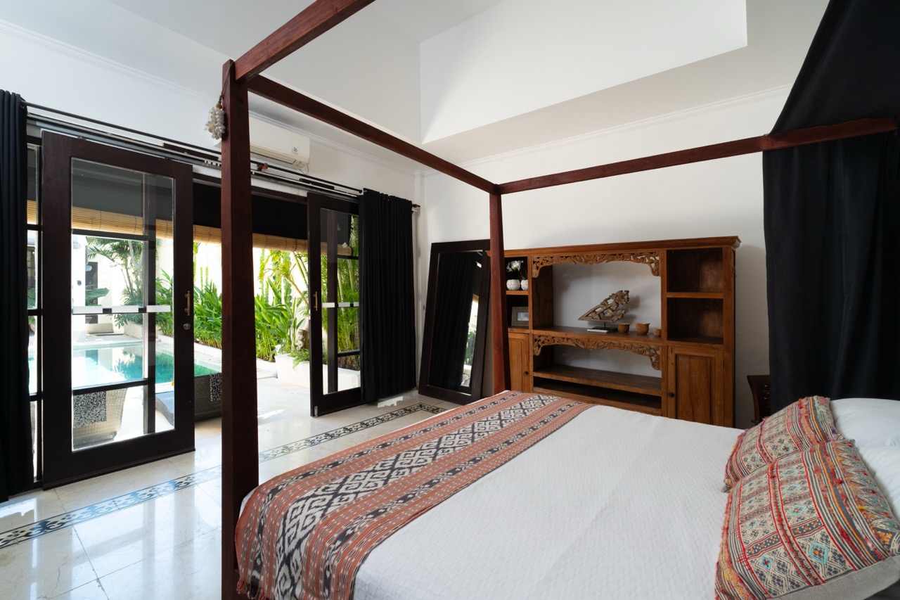 Kerobokan,Bali,Indonesia,3 Bedrooms,3 Bathrooms,Villa,MLS ID 2700