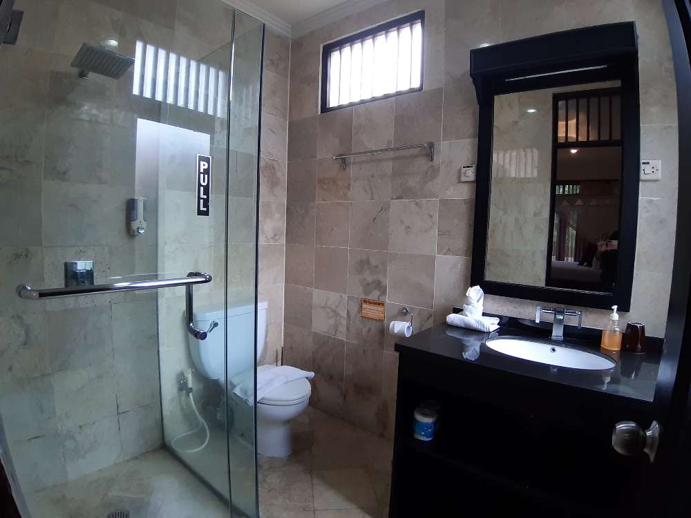 Kuta,Bali,Indonesia,4 Bedrooms,3 Bathrooms,Villa,MLS ID 2729