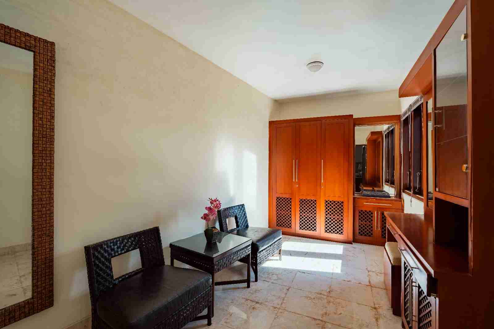 Ungasan,Bali,Indonesia,16 Bedrooms,25 Bathrooms,Villa,MLS ID 2733