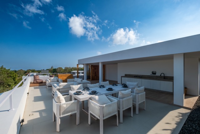 Ungasan,Bali,Indonesia,3 Bedrooms,3 Bathrooms,Villa,MLS ID 2734