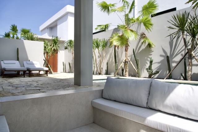 Ungasan,Bali,Indonesia,2 Bedrooms,2 Bathrooms,Villa,MLS ID 2735