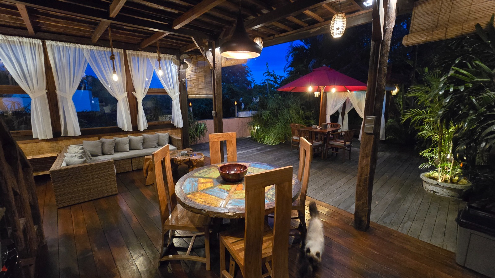 Tabanan,Bali,Indonesia,4 Bedrooms,5 Bathrooms,Villa,MLS ID 2738