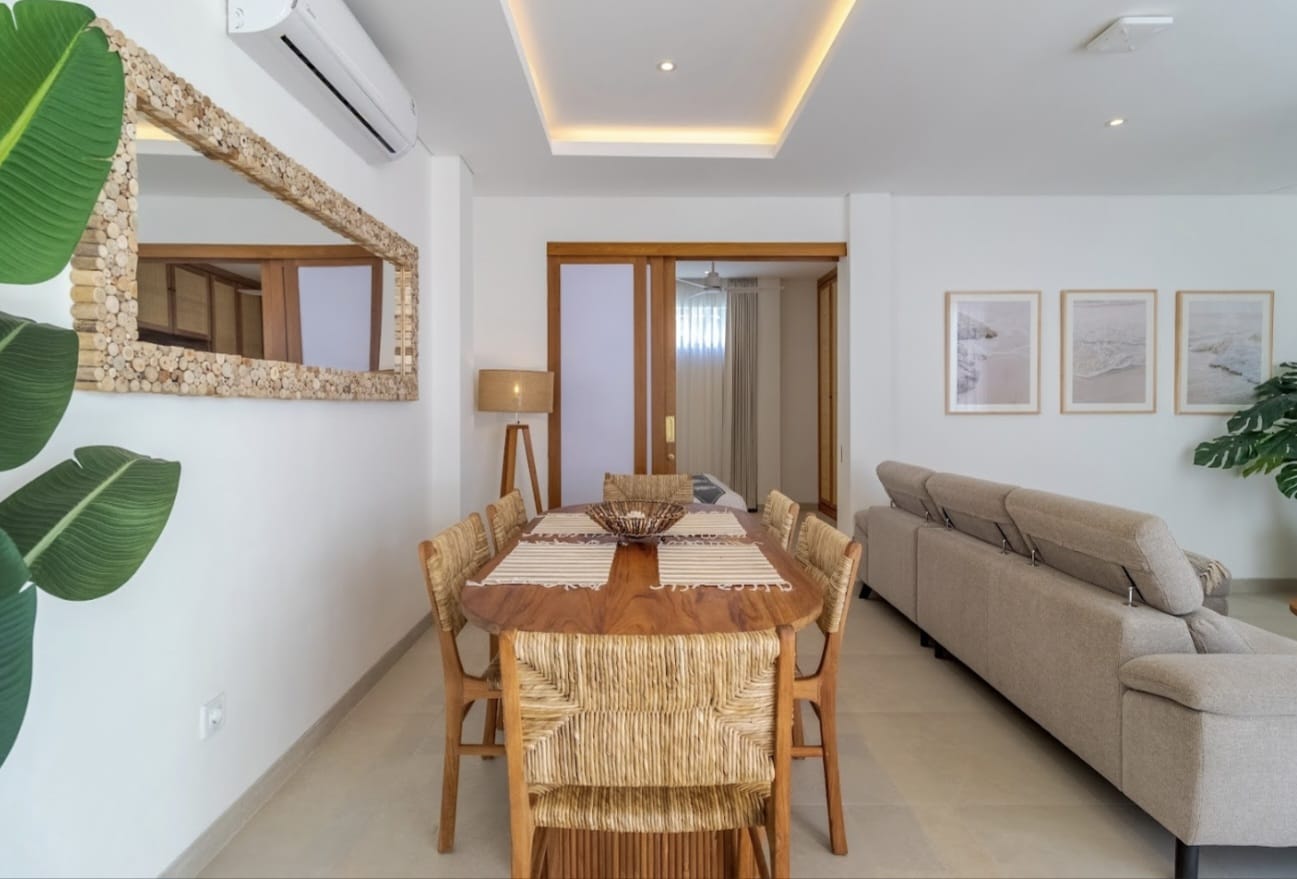 Legian,Bali,Indonesia,3 Bedrooms,3 Bathrooms,Villa,MLS ID 2743