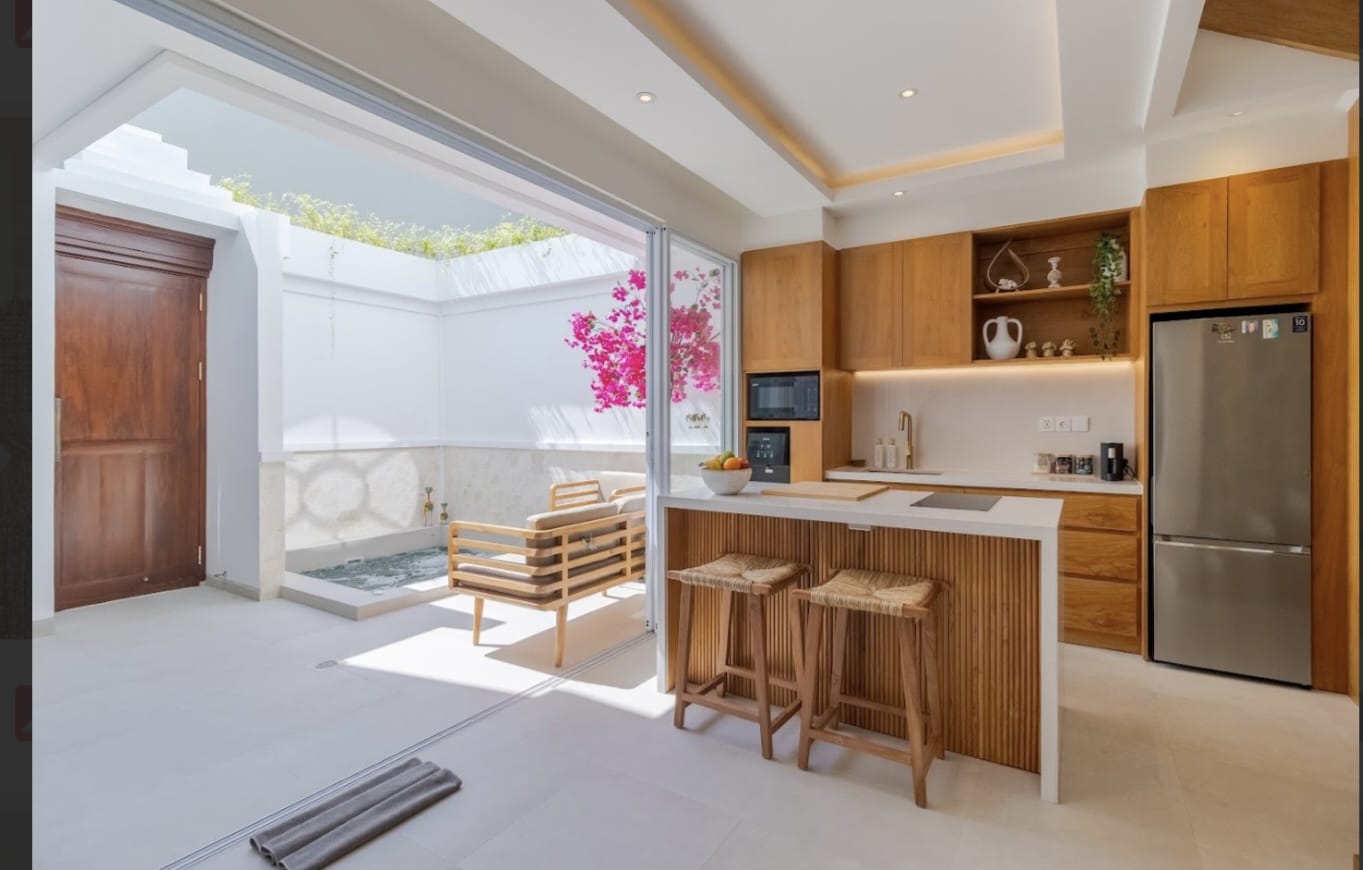 Legian,Bali,Indonesia,3 Bedrooms,3 Bathrooms,Villa,MLS ID 2743