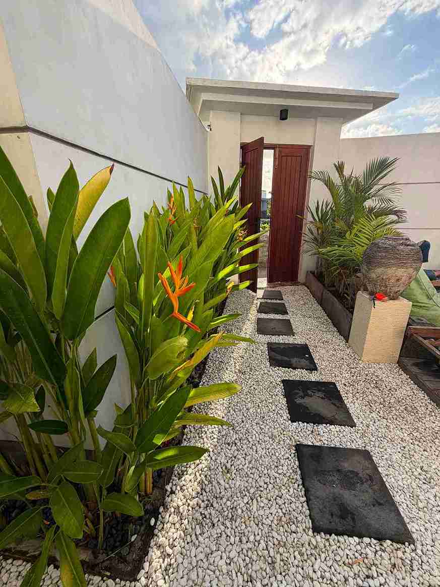 Kerobokan,Bali,Indonesia,2 Bedrooms,3 Bathrooms,Villa,MLS ID 2748