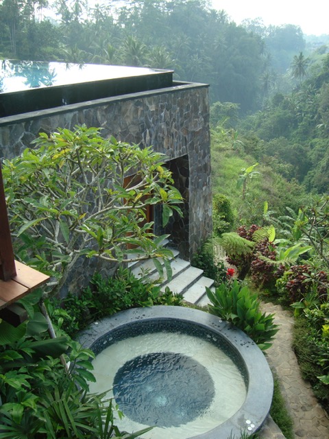 Gianyar,Bali,Indonesia,5 Bedrooms,5 Bathrooms,Villa,MLS ID 2758