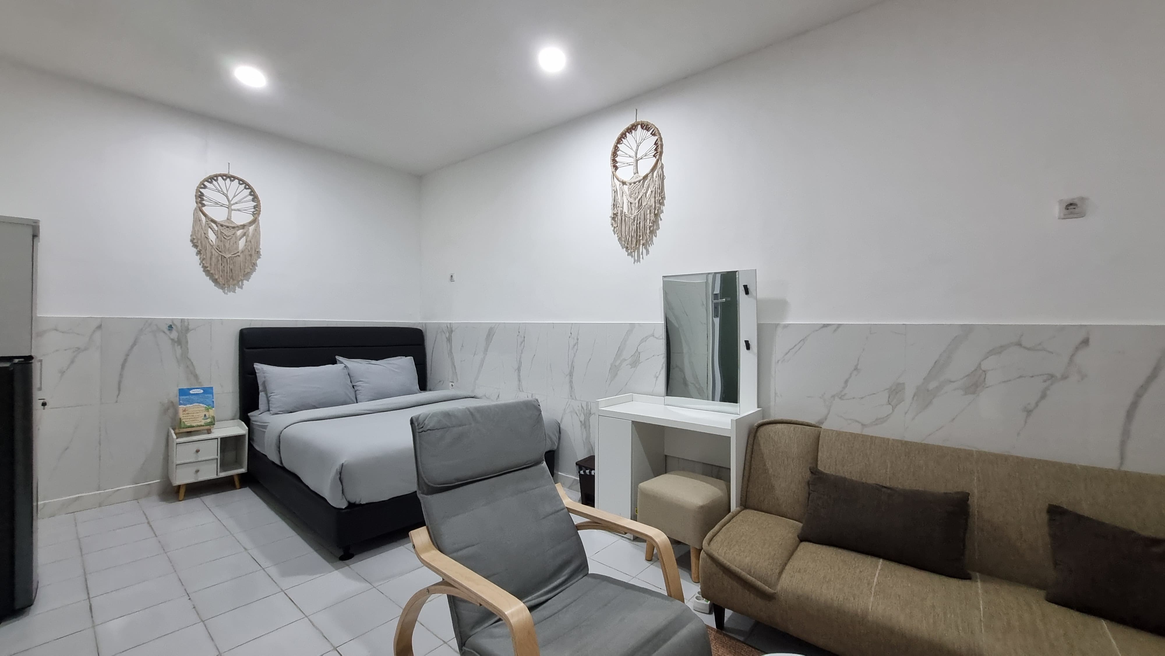 Kuta,Bali,Indonesia,13 Bedrooms,Commercial,MLS ID 2760