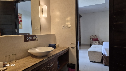 Kerobokan,Bali,Indonesia,4 Bedrooms,3 Bathrooms,Villa,MLS ID 2772